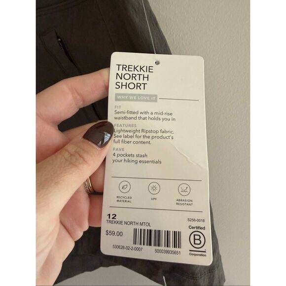 Athleta Trekkie North Short Size 12 - Picture 7 of 10